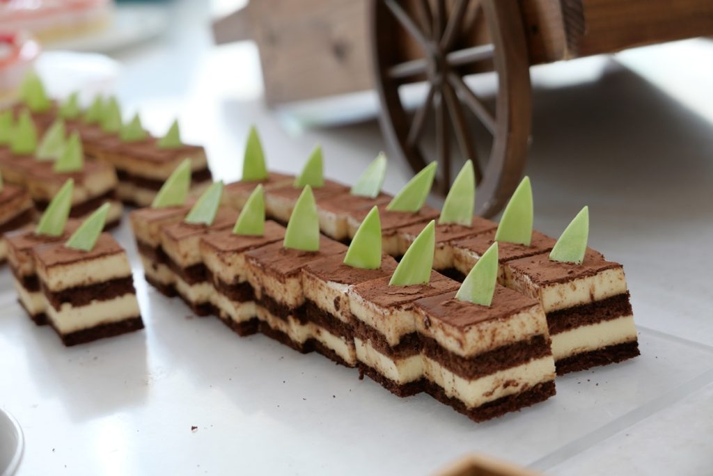 LEICA D-LUX8
by PhotoClef.